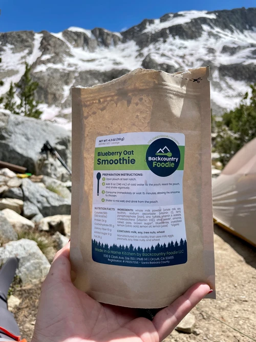 blueberry oat smoothie sierras