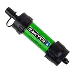 The Sawyer Squeeze Mini water filter for water purification while backpacking